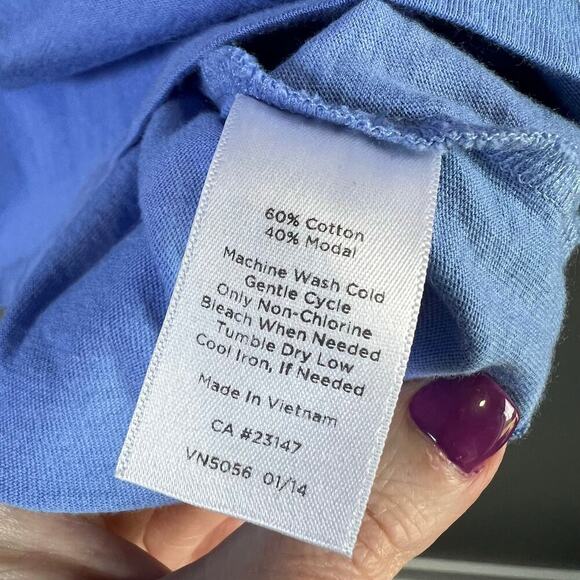 Lot /Bundle of 2 Talbots  Short Sleeve tops Blue & Pink w/ Buttons Size Large - Picture 2 of 7